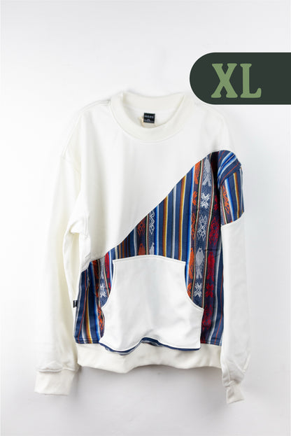 Buzo Unisex Corte Diagonal Tejido Andino - Blanco
