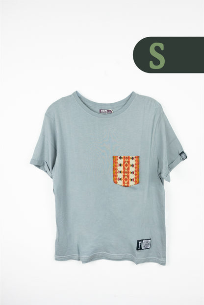 Camiseta Gris - Bolsillo Aguayo