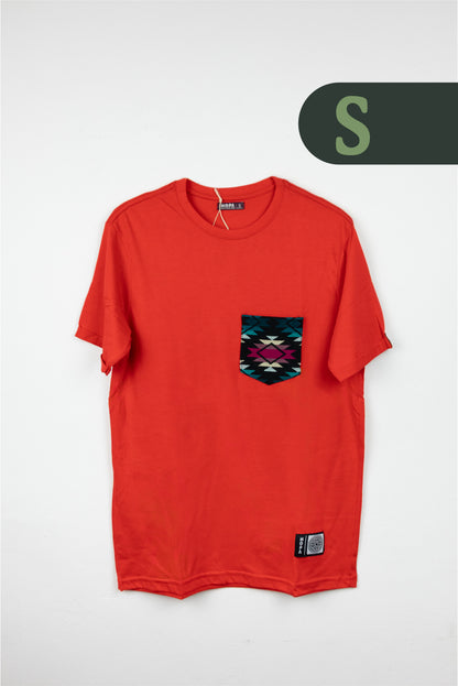 Camiseta Roja - Bolsillo Aguayo