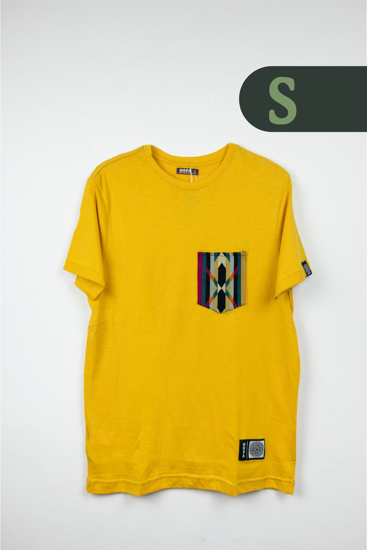 Camiseta Mostaza - Bolsillo Aguayo