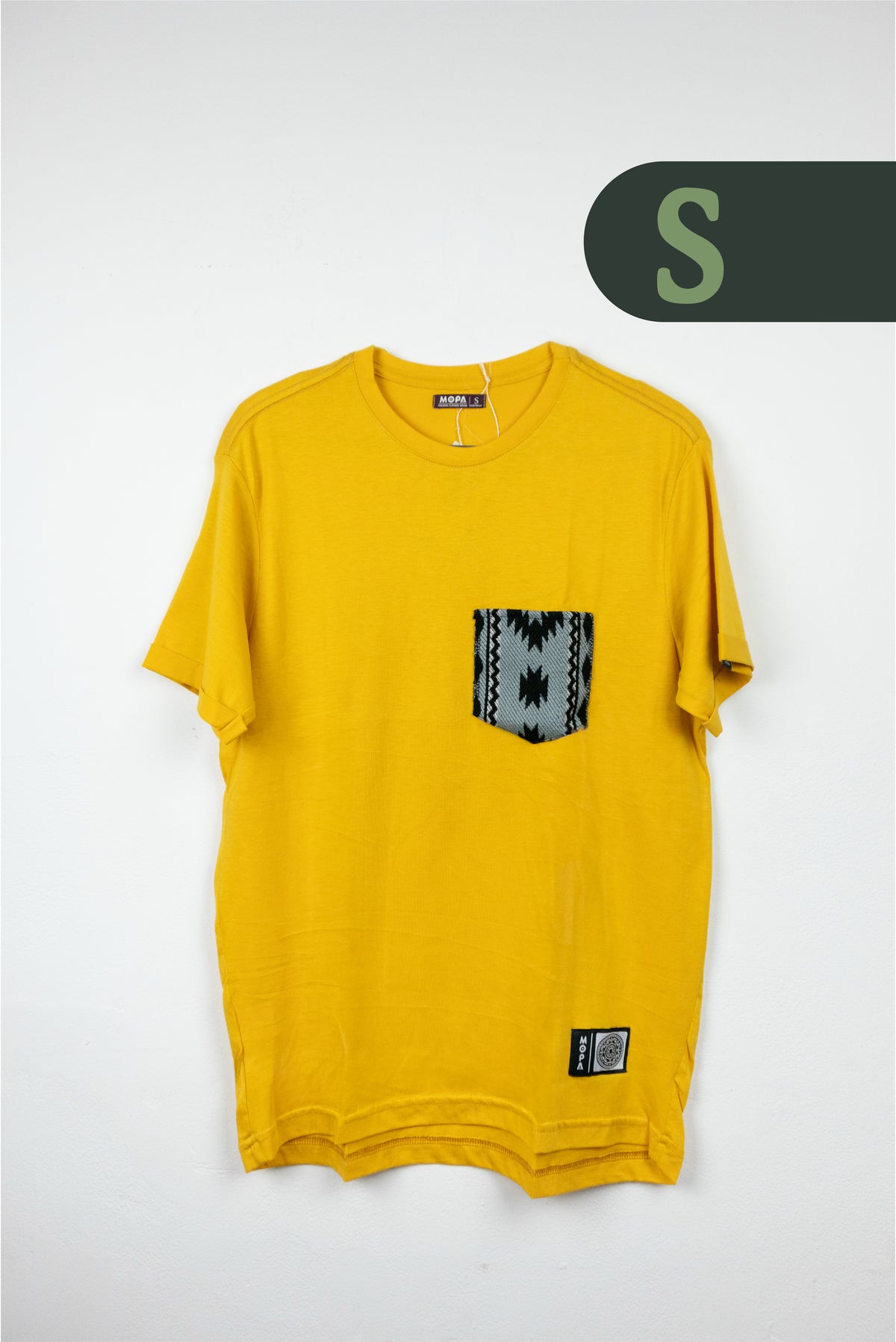 Camiseta Mostaza - Bolsillo Aguayo