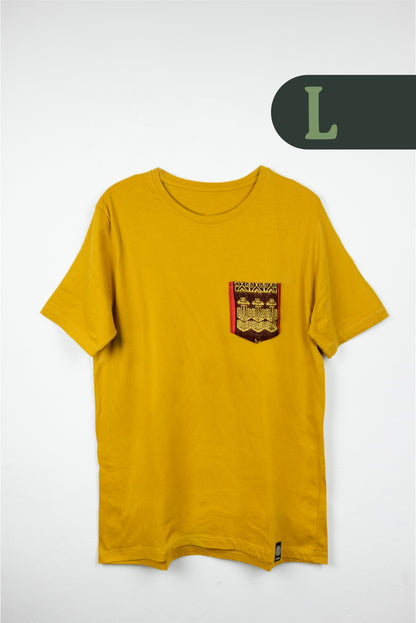 Camiseta Mostaza - Bolsillo Aguayo