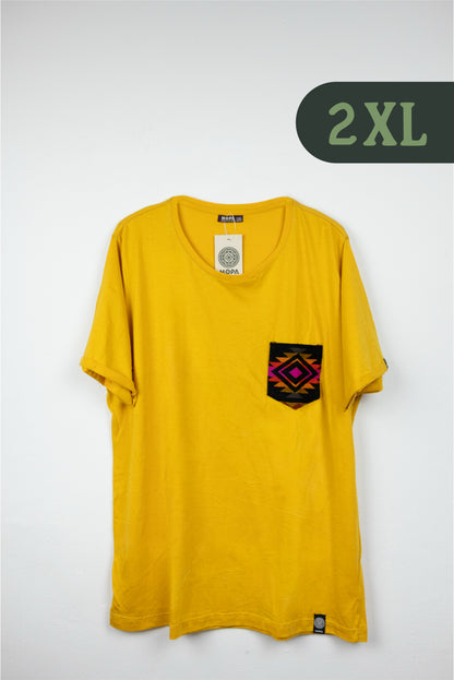Camiseta Mostaza - Bolsillo Aguayo